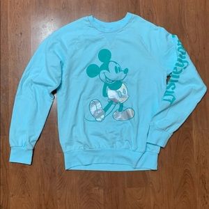 NWT Arendalle Aqua Crewneck Sweatshirt
